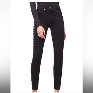 Good Waist Hooked On You